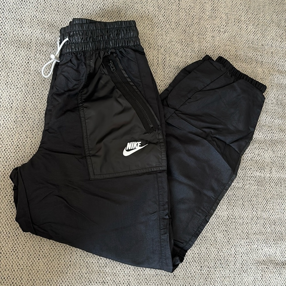 Nike Women’s Joggers